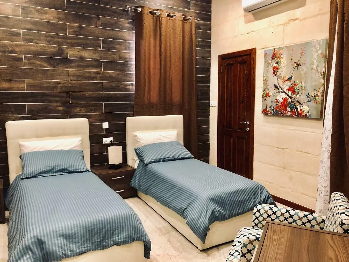 Villa Modern Maltese House Sliema Ferienhaus