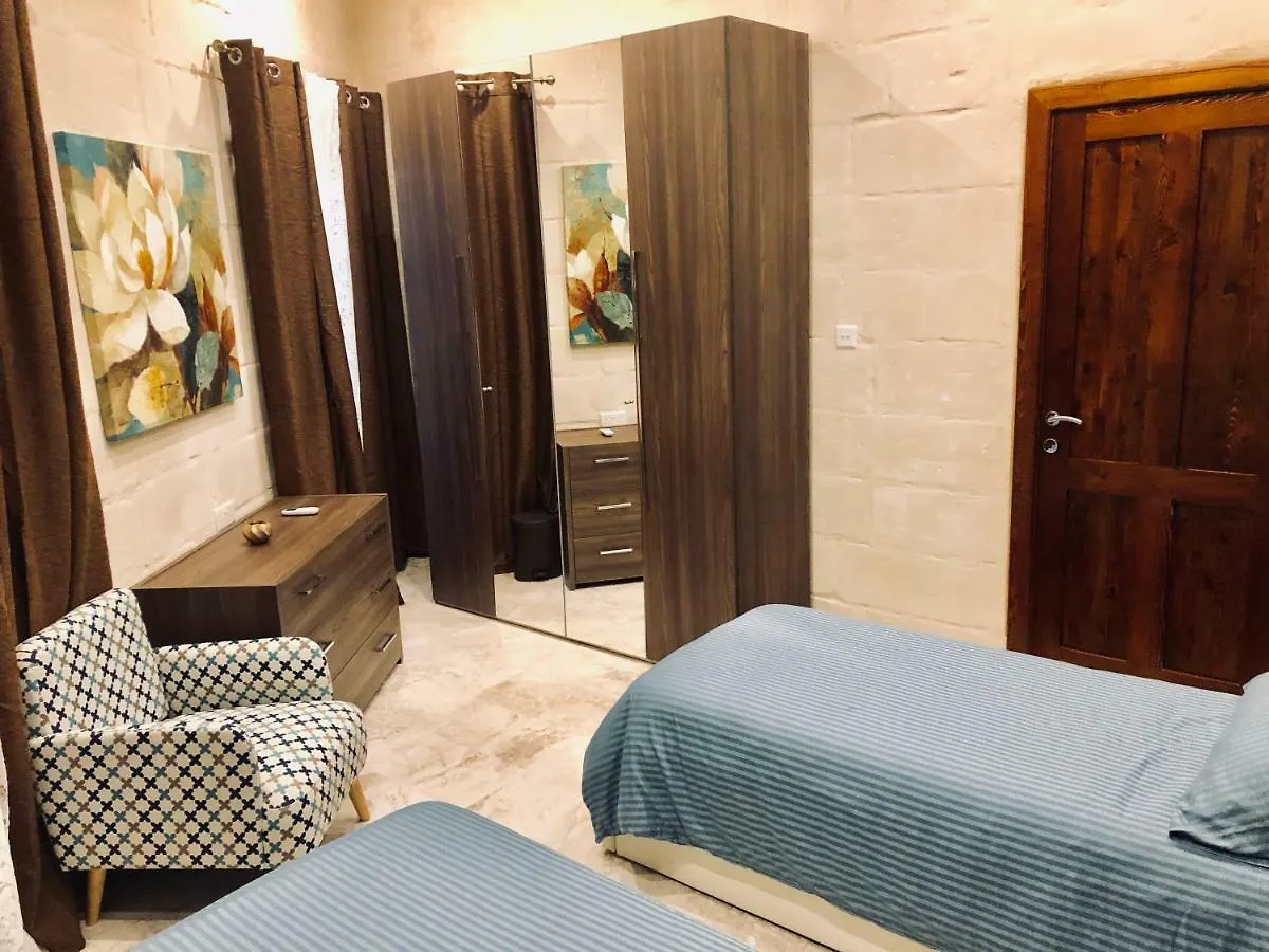 Ferienhaus Villa Modern Maltese House Sliema